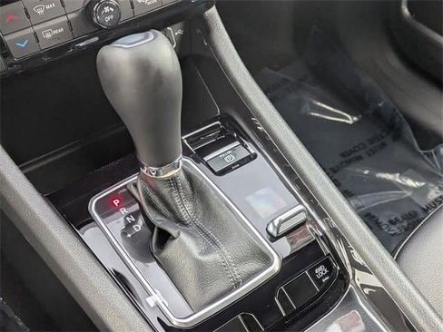 New 2026 Jeep Compass Latitude image 12