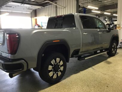 New 2025 GMC Sierra 2500 Denali w/ Denali Reserve Package