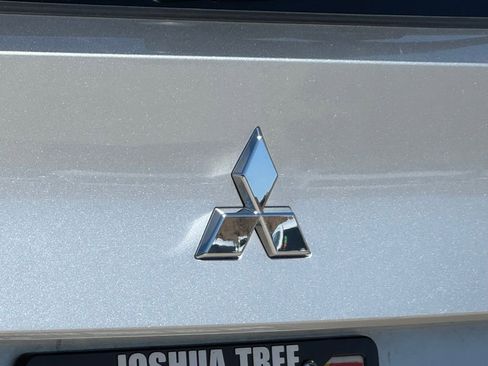 Used 2023 Mitsubishi Outlander SEL image 13