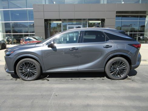 Used 2025 Lexus RX 350h w/ Convenience Package AWD/4WD image 3