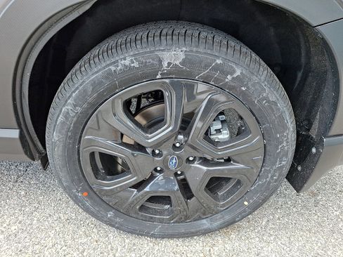 New 2026 Subaru Ascent Bronze Edition image 5