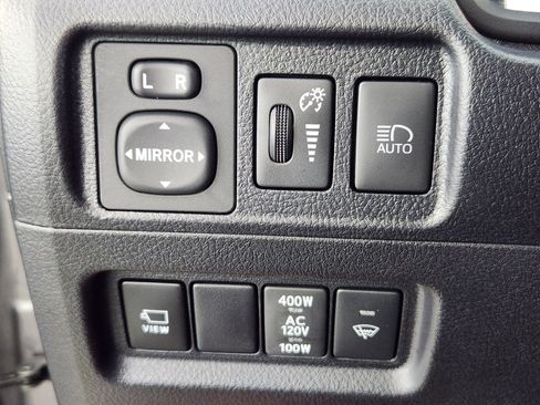 Used 2023 Toyota 4Runner TRD Off-Road Premium w/ Off Road Premium Plus Package AWD/4WD image 27