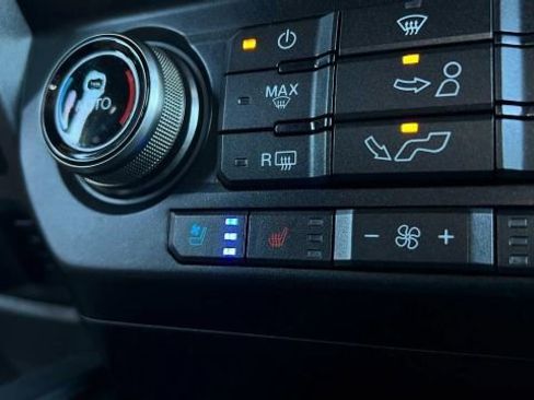 Used 2019 Ford F150 Raptor w/ Equipment Group 802A Luxury image 40