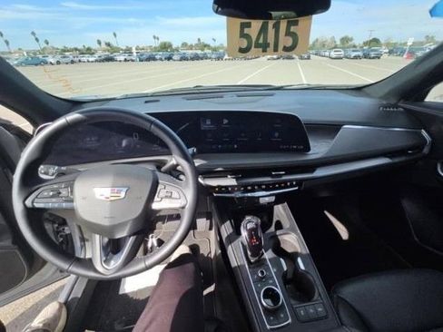 Used 2025 Cadillac XT4 Premium Luxury AWD/4WD image 6