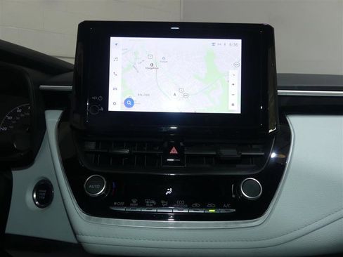 Used 2023 Toyota Corolla SE FWD image 35