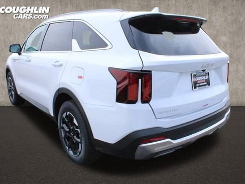 New 2025 Kia Sorento S w/ Panoramic Sunroof Package image 15