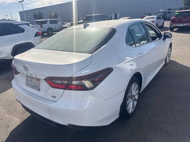 Used 2024 Toyota Camry LE FWD image 6