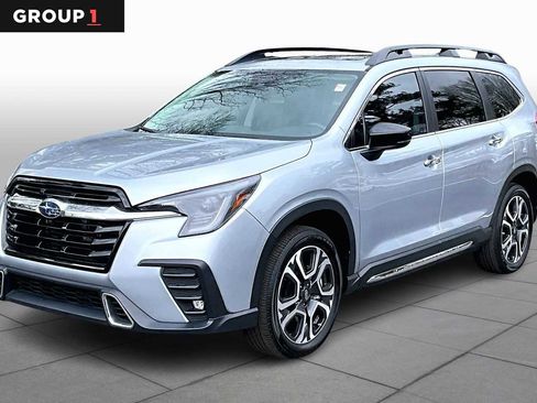 Used 2024 Subaru Ascent Touring image 1