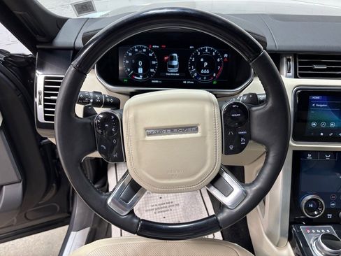 Used 2022 Land Rover Range Rover Westminster Edition image 18