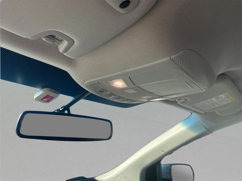 Used 2018 Ford Edge SEL w/ Equipment Group 201A image 28