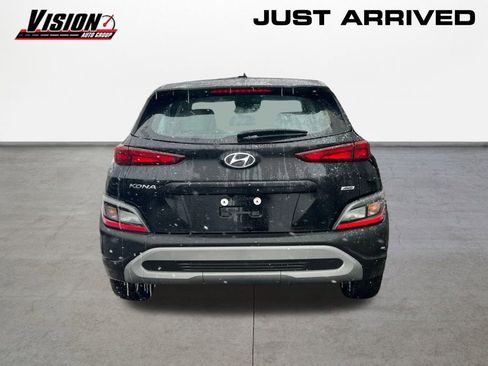 Certified 2023 Hyundai Kona SE image 6
