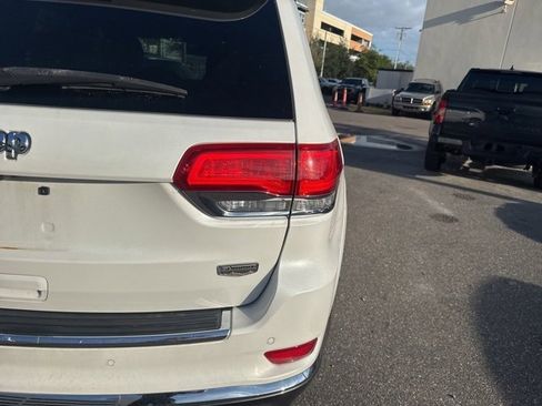 Used 2018 Jeep Grand Cherokee Summit w/ Trailer Tow Group IV image 6