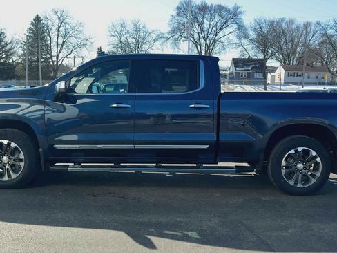 Used 2023 Chevrolet Silverado 1500 High Country w/ LPO, Dark Essentials Package image 5