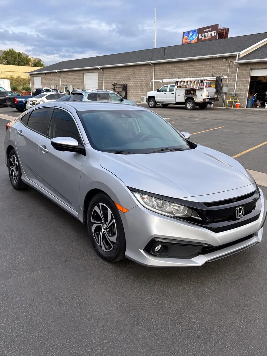 Used 2020 Honda Civic Sport image 3