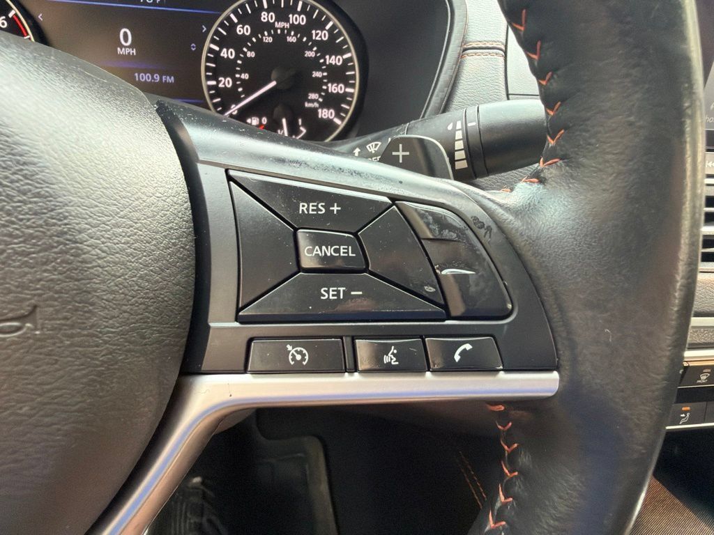 Used 2022 Nissan Altima 2.0 SR FWD image 34