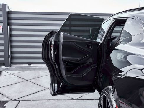 Used 2025 Aston Martin DBX 707 image 26