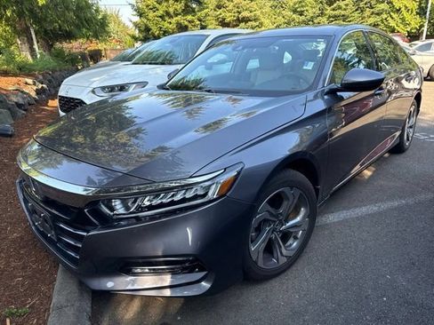 Used 2020 Honda Accord EX image 2