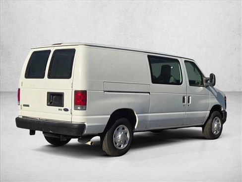 Used 2009 Ford E-150 and Econoline 150 image 5