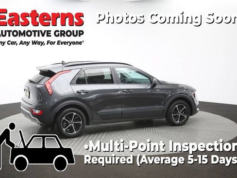 Used 2025 Kia Niro LX FWD image 41