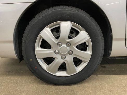 Used 2007 Toyota Corolla LE FWD image 25