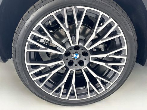 New 2026 BMW X5 xDrive40i AWD/4WD image 32