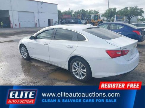 Used 2017 Chevrolet Malibu Hybrid w/ Leather Package FWD image 5