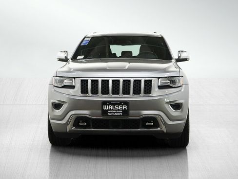 Used 2016 Jeep Grand Cherokee Overland w/ Advanced Technology Group AWD/4WD image 9