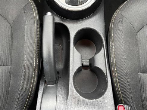 Used 2015 Kia Soul + image 20