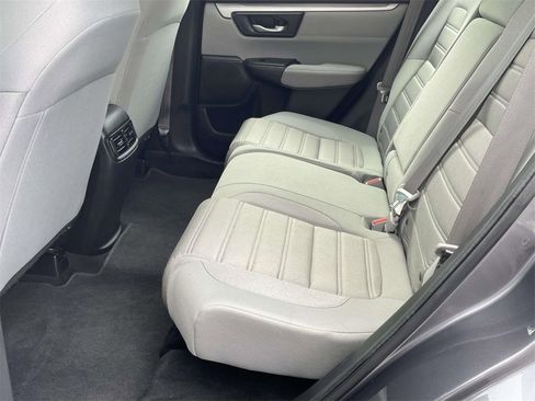 Used 2017 Honda CR-V LX image 9