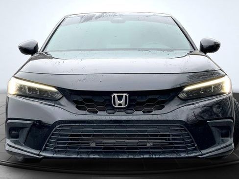 Used 2024 Honda Civic Sport image 3