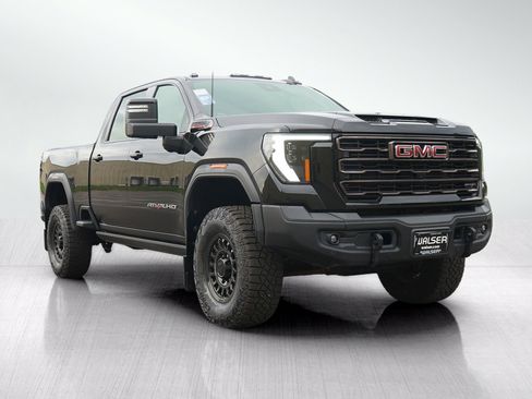 Used 2024 GMC Sierra 2500 AT4X w/ AT4X AEV Edition AWD/4WD image 8