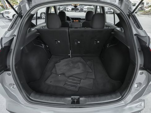 Used 2022 Nissan Kicks SV image 41