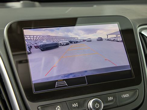 Used 2024 Chevrolet Malibu LS image 31