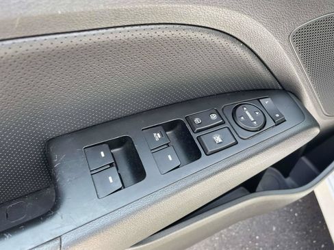 Used 2018 Hyundai Elantra Sport FWD image 15
