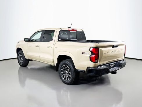 Used 2023 Chevrolet Colorado Z71 w/ Z71 Convenience Package 2 image 5