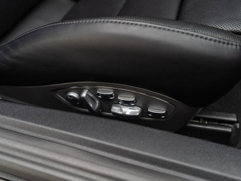 Used 2019 Porsche 911 Turbo S image 55