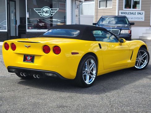 Used 2005 Chevrolet Corvette Convertible w/ Preferred Equipment Group image 10
