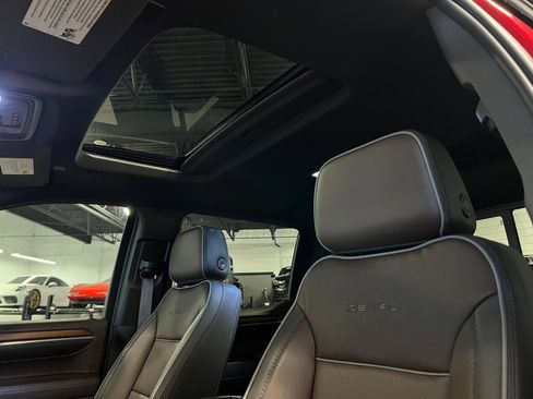 Used 2023 GMC Sierra 1500 Denali w/ Denali Reserve Package image 25