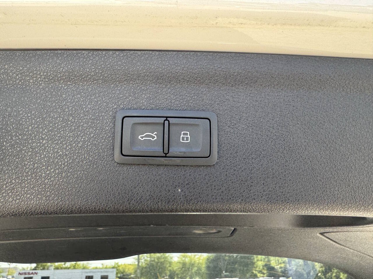 Used 2018 Audi Q3 2.0T Premium FWD image 21