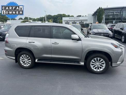 Used 2021 Lexus GX 460 Premium w/ Premium Package AWD/4WD image 16