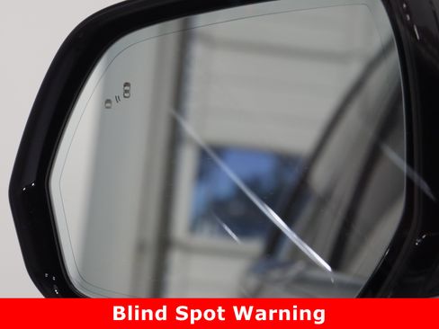 Used 2023 Lincoln Aviator Black Label w/ Dynamic Handling Package image 25