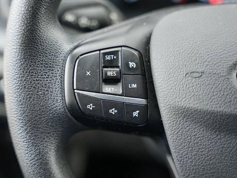 Used 2023 Ford Transit 350 XLT image 11