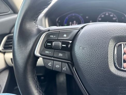 Certified 2022 Honda Accord Touring image 26