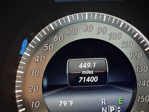 Used 2015 Mercedes-Benz E 350 4MATIC Sedan image 11