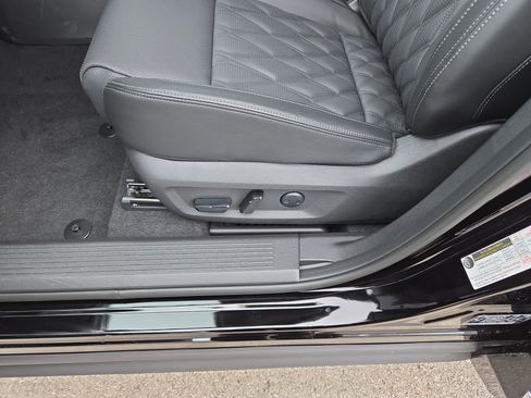 New 2026 Nissan Rogue Platinum w/ Tech Package image 32