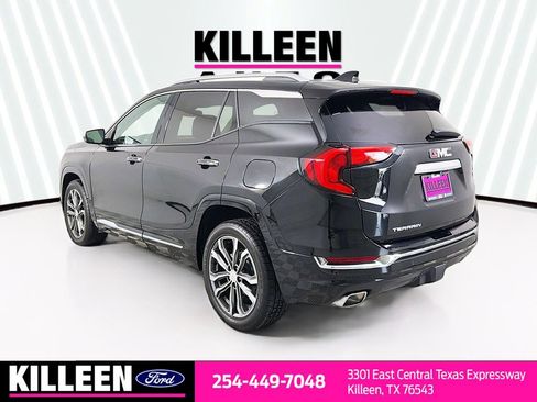 Used 2020 GMC Terrain Denali w/ Denali Premium Package image 6