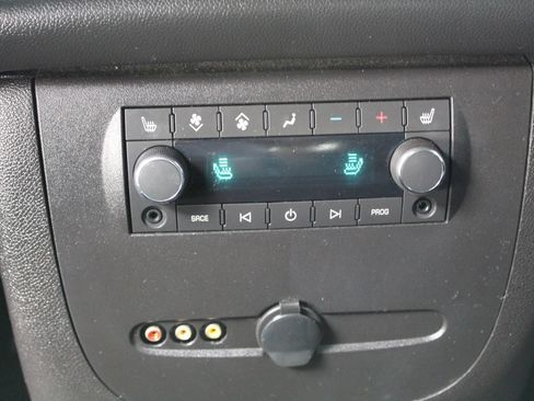 Used 2013 GMC Yukon SLT AWD/4WD image 16