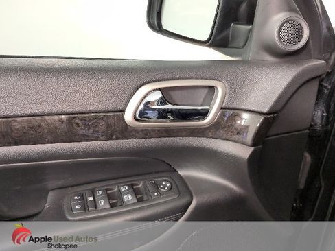 Used 2012 Jeep Grand Cherokee Laredo image 14