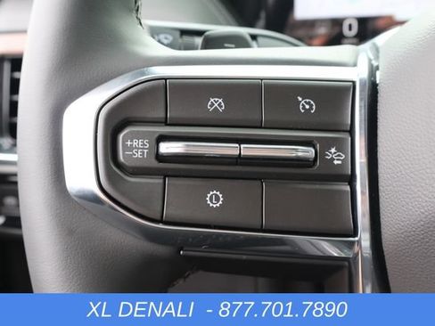 New 2026 GMC Yukon XL Denali w/ Sun & Power Step Package AWD/4WD image 29