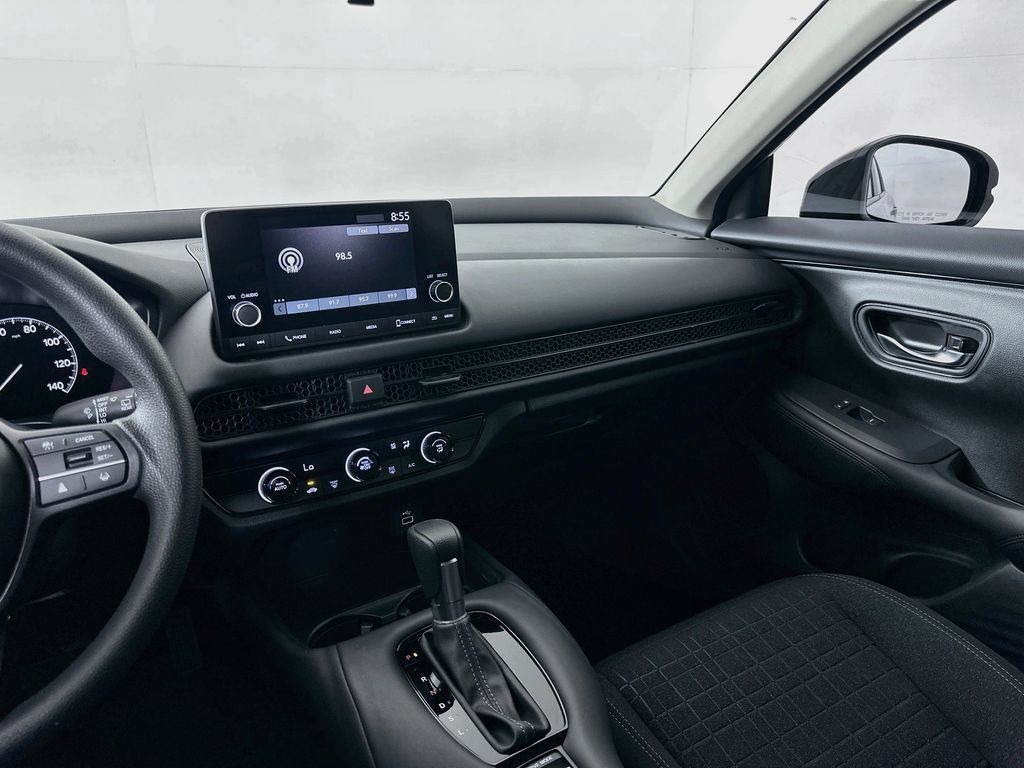 Certified 2024 Honda HR-V LX image 21